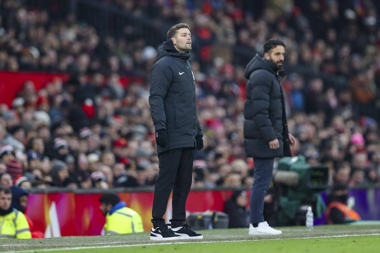 曼联4-2击败布莱顿原因浮出水面，不是裁判，也不是运气